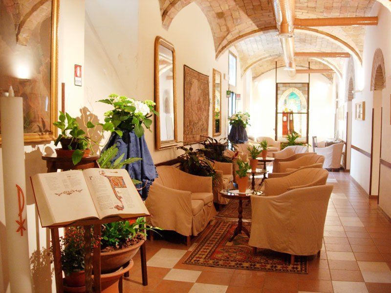 Domus Carmelitana Hotel โรม ภายนอก รูปภาพ